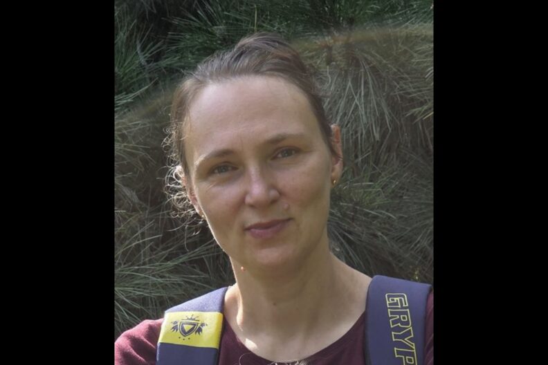 staff_profile_optionB_truly_centred_1584x1056